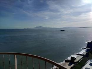 Beachfront season homestay 6 people Apartment in Tanjung Bungah