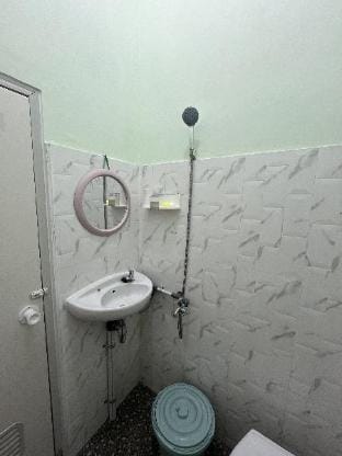 Alena Guest House Ponorogo Vacation rental in East Java