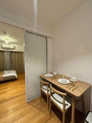 Infinite Space at Acqua Private Residences Apartment in Mandaluyong