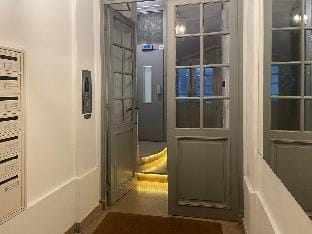2 camere+bagni aria condizionata ascensore garage Apartment in Paris