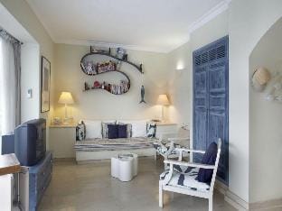 Villa Mykonos in Protaras Villa in Protaras