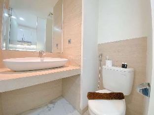 Luxurious Studio at Art Deco Apartment By Travelio Apartment in Bandung