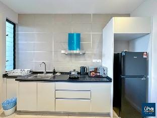 Kullen Suite. D’Pristine @ 2BR 5pax Slide Room Vacation rental in Johor