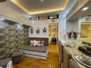 URBAN HAVEN Trees Residences SM FAIRVIEW  Apartment in Quezon City