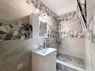 Dimelli's Cozy Nest - Quiet & Stylish Athens Flat Apartment in Athens
