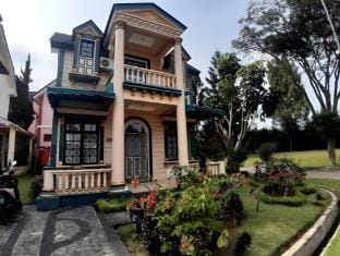 Cikujang Villas Villa in West Java