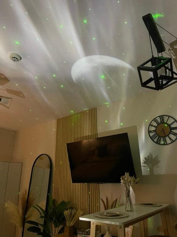 Siesta 8 Staycation Condo near Mactan Airport Apartment in Lapu-Lapu City