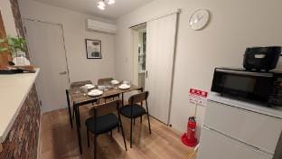 2min to Subway/Easy access to Namba/USJ/Kyoto/KIX Vacation rental in Osaka