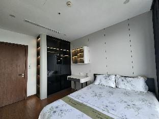 Căn hộ 3 Phòng Ngủ Sang Trọng Tại The Matrix One Apartment in Laos
