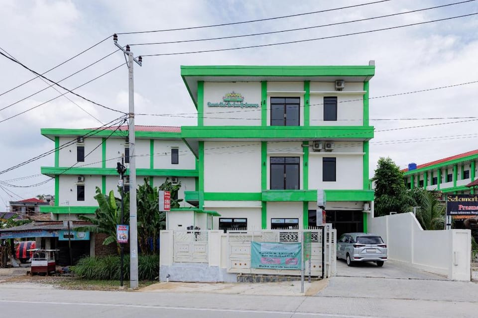 RedDoorz Syariah near Institut Teknologi Sumatera ITERA Lampung Hotel in Indonesia