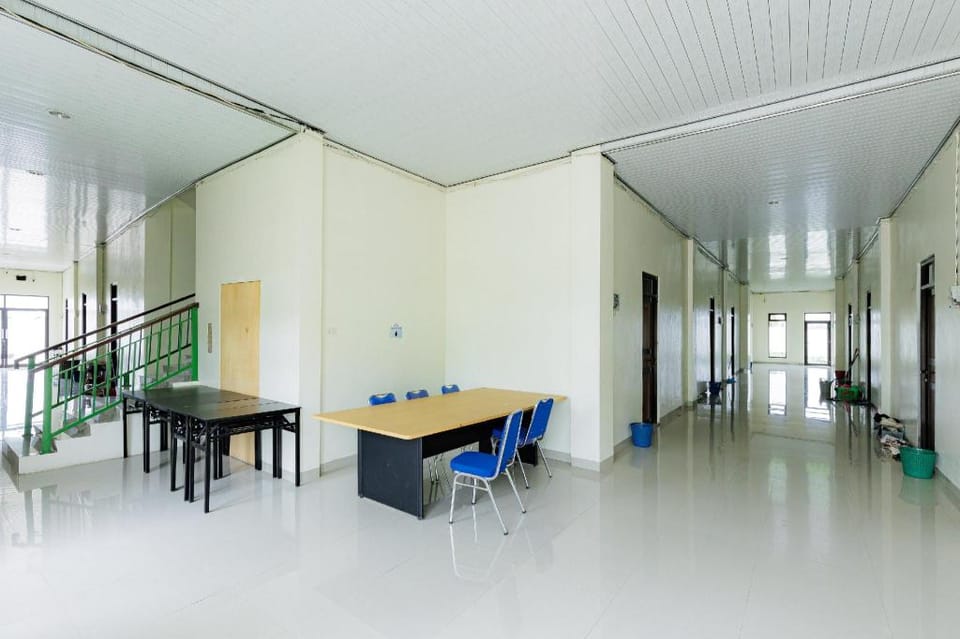 RedDoorz Syariah near Institut Teknologi Sumatera ITERA Lampung Hotel in Indonesia