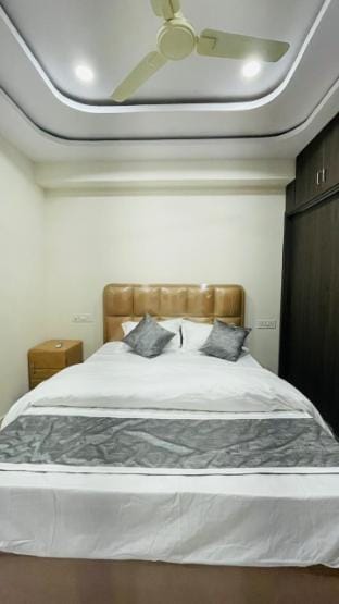 Viswanadhuni's Antilia  Comfort Stay 3BHK Apartment in Hyderabad