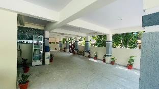 Viswanadhuni's Antilia  Comfort Stay Single Rooms Apartment in Hyderabad