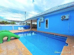 Fahsai pool villa Villa in Thailand