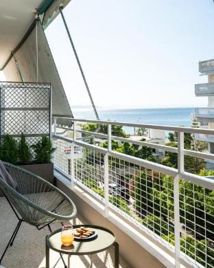 BD Luxury Apt. Sea View Balcony near the beach Apartment in East Attica Regional Unit, Greece
