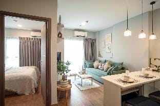 Cozy 1B1B -Sky River- Infinity Long Rooftop Pool Apartment in Chiang Mai