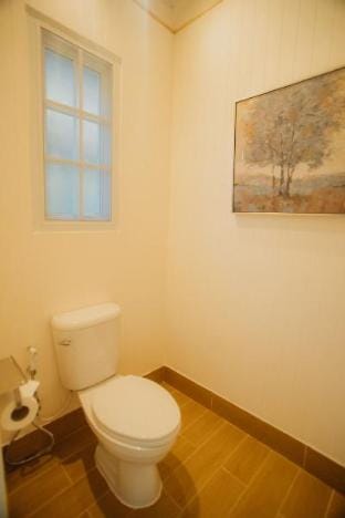 White house @Ping river, Mae Rim Vacation rental in Thailand