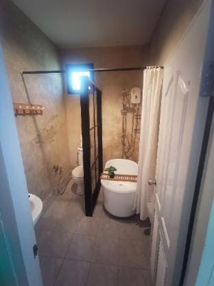 Littlehouse​ @ Ping river​ Villa in Thailand