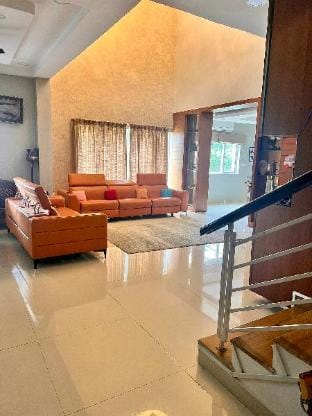 Spacious Villa Near Airport Villa in Telangana
