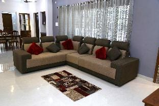 Spacious serene place with modern amenities Vacation rental in Kerala
