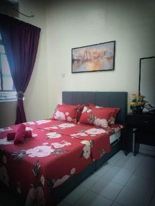 Homestay Duranta Home's  Vacation rental in Johor