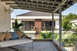BHK w Private Pool, 5km to Anjuna Beach | Inaari Vacation rental in Goa, India
