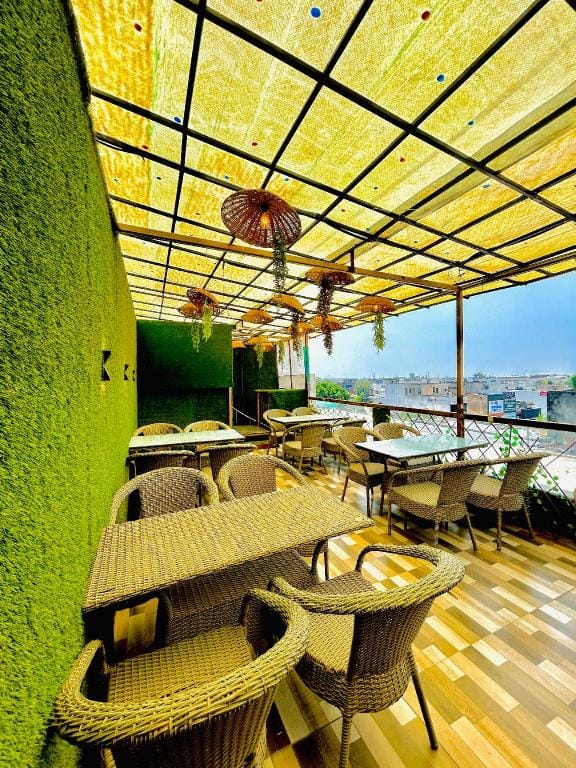 POOJA O DINE Hotel in Haryana