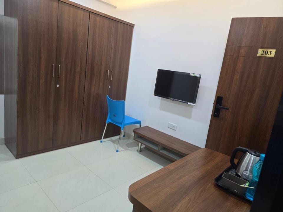 DatsunG Studios Hotel in Pune