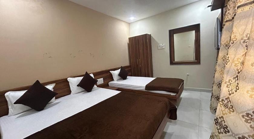 hotel samruddhi residensy Hotel in Gujarat