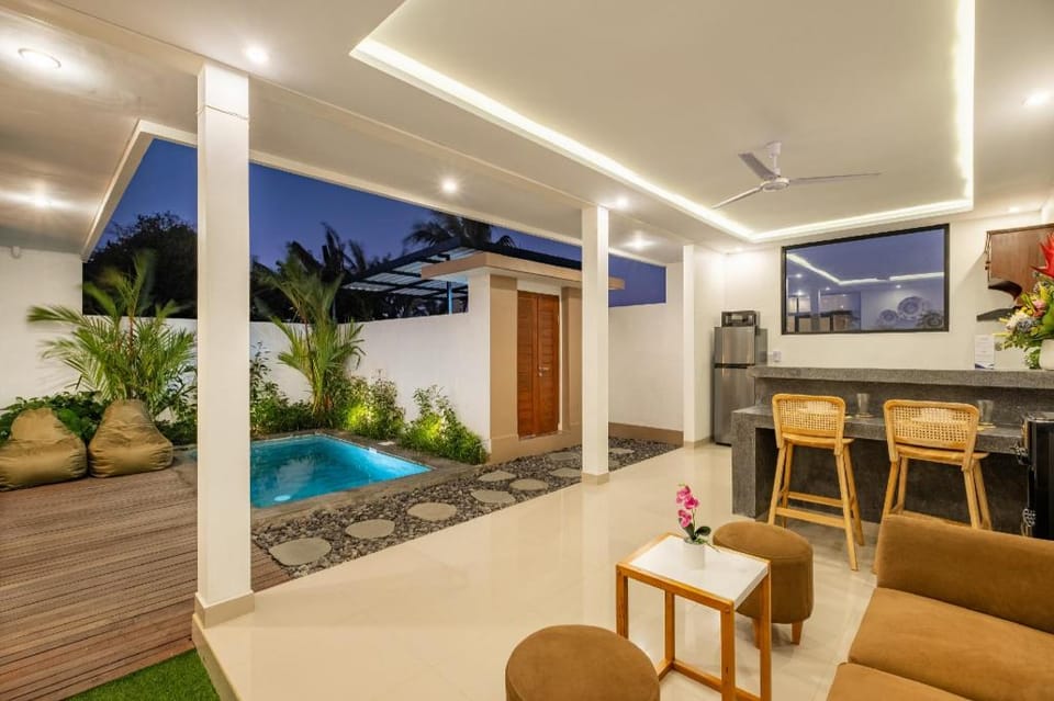 The Lavana Bliss One Villa Nyanyi Beach Villa in Kediri