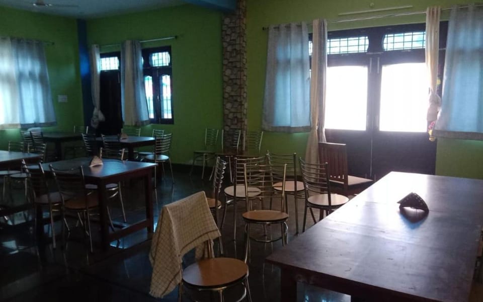Maa Bhagwati Himdarshan Hotel and Restaurant By StayApart Lodge in Uttarakhand