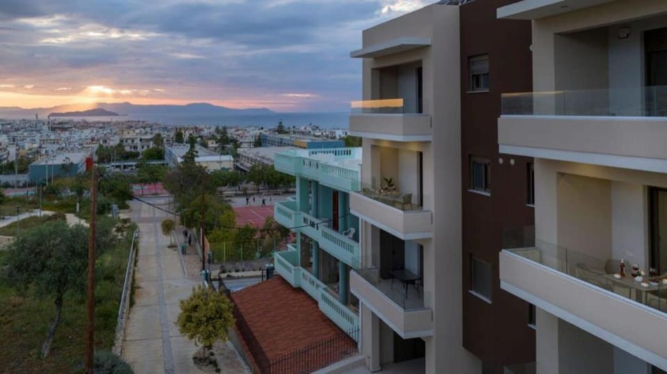 A Heaven View Park Gem - Chania Getaway Apartment in Chania