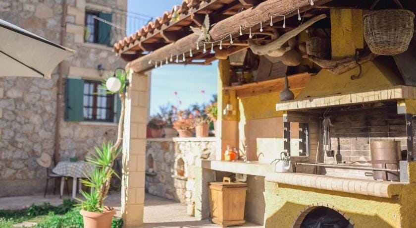 Maria s Serene Countryside Retreat by Chania Apartment in Crete
