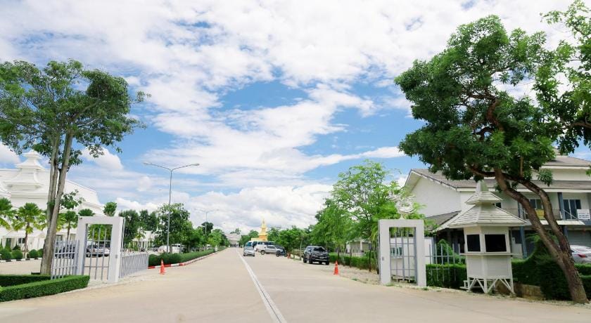Yhee guest house Bed and Breakfast in Thailand