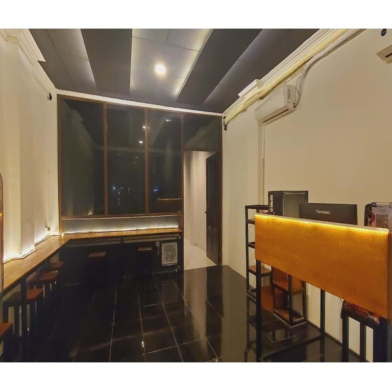iStay Hostel and Capsule Hotel in Surabaya