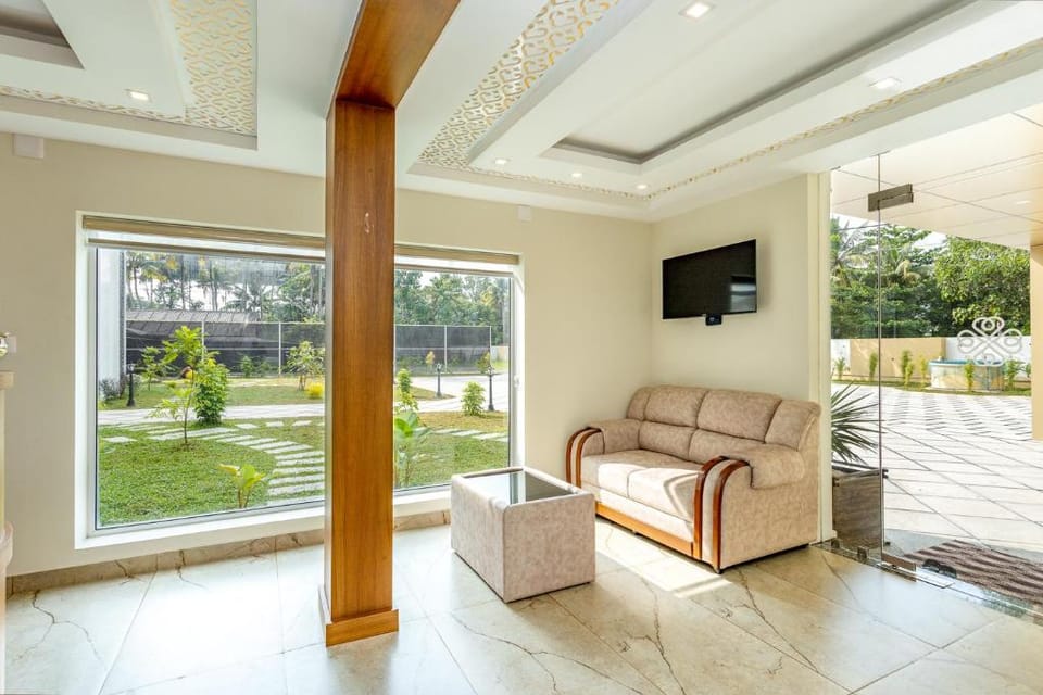 ESAA Airport Hotel Kochi Apartment in Kochi