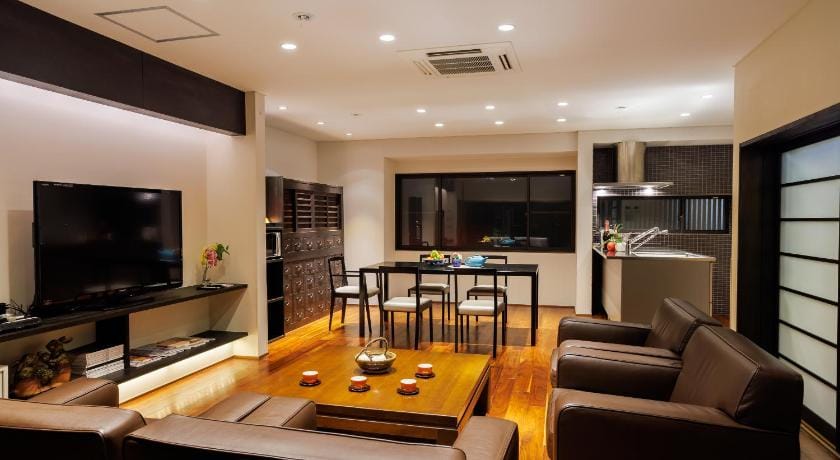Kyoyado USAGI   -Small luxury hotel at NIJO Kyoto- Vacation rental in Kyoto