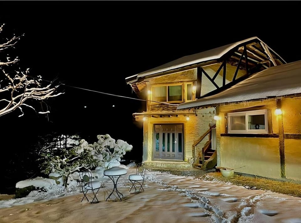 Danyang Toseoksang Private Stay Bed and Breakfast in South Korea