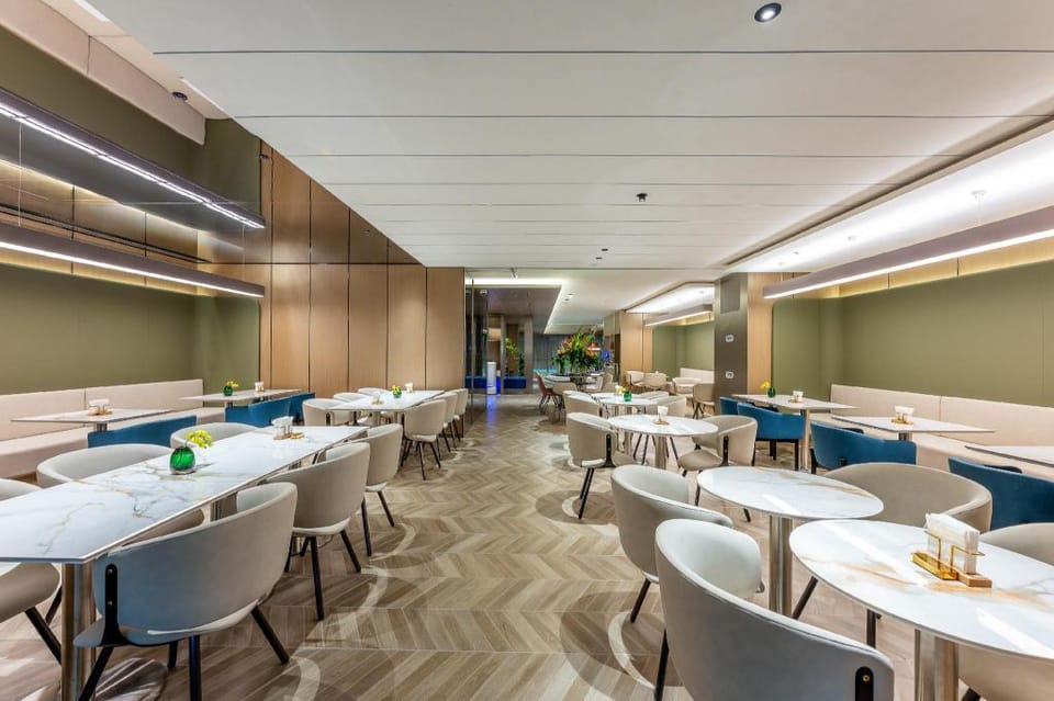 Holiday Inn Express Shanghai Jingan Temple By IHG Hotel in Shanghai