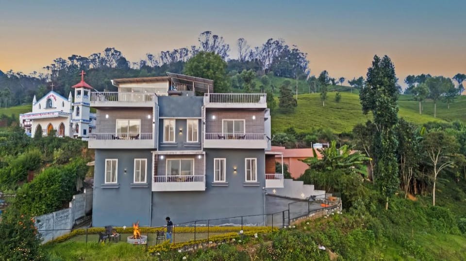 Cloud walk by Xplore Indo - 5 BR Villa  Villa in Kerala