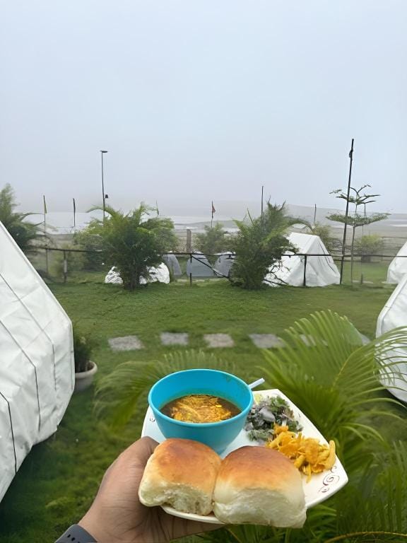Malshej - Lake - Camping Malshej Ghat Luxury tent in Maharashtra