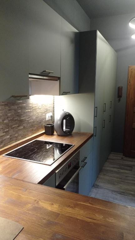 BB170 The Club Apartment in Krefeld
