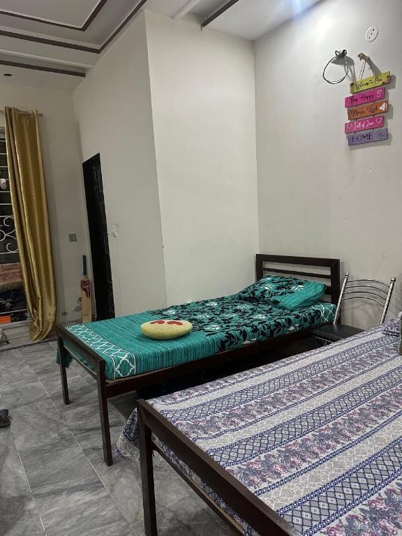 The Luxury Girls Hostel - LDA Avenue 1 Lahore Hotel in Lahore