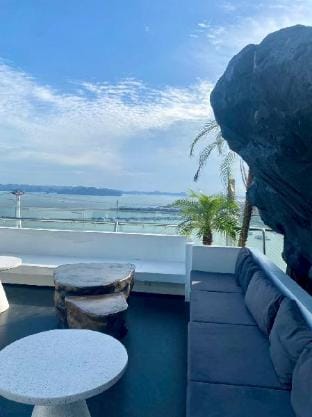Homestay green diamond Apartment in Laos