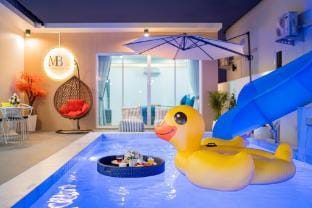 Mountain beach cha-am Pool villa Villa in Thailand