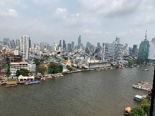 Riverside Paradise Apartment in Bangkok