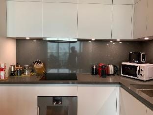 Riverside Paradise Apartment in Bangkok