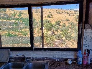 بيت ريفي مع مزرعه كبيره للايجار اليومي  Vacation rental in Africa