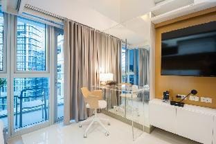 Modern 1br Suite @Uptown BGC Vacation rental in Makati