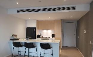 Luxury 2B2B2CarPk Prima Pearl next Casino & City Apartment in Southbank